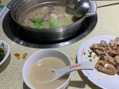 -煲大王猪肚鸡·椰子鸡火锅(红谷滩万达店)