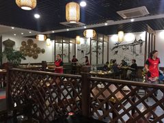 大堂-黄桷树曹家私房菜(江与城店)