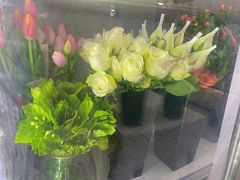 -花匠花艺鲜花店(尹山湖店)