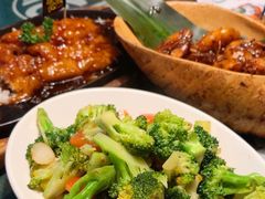 -树下时尚餐厅(翠园街店)