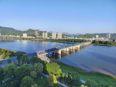 -严子陵钓台(富春江小三峡)