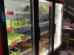 -钢管厂五区小郡肝串串香(奥克斯广场锦城万达店)