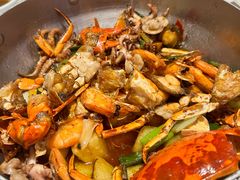 -七欣天香辣蟹火锅(闵行浦江欢乐颂店)