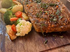 四川麻辣炭烤猪肋排-SISTERS BAR RESTAURANT川意酒馆(嘉善老市H楼店)