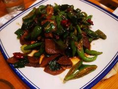 青椒炒牛舍-丁记盐蘸牛肉·新杭菜(河东路店)