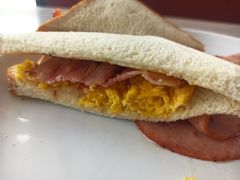 鸡蛋培根三明治-必胜客(蜀山万象汇店)