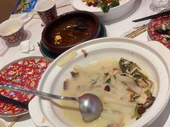 -关里关外·鱼头泡饼(唐冶绿地汇店)