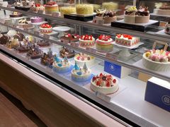 -巴黎贝甜(大宁国际商业广场店)