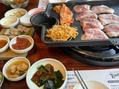 -Dombe豚(黑猪肉街店)