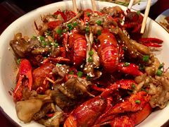 -霄汉牛三鲜湖北砂锅菜(万松园2店)