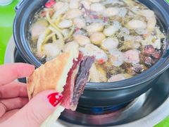 -百菇园野生菌煲(平武店)