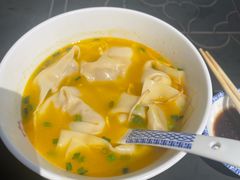 -笑来喜馄饨小笼工坊店(湖滨街店)