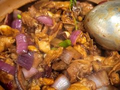 -胡须佬鸡煲四季火锅店(石厦西村直营店)