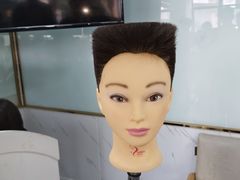 -首脑美容美发化妆美甲培训学校(龙岗校区)