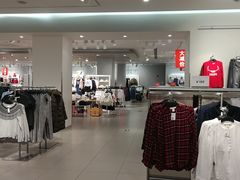 -H&M(华润万象城店)