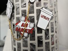 -UNI UNI(环亚凯瑟琳店)