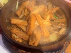 -阿润打边炉·鲜切鸡煲(华漕店)