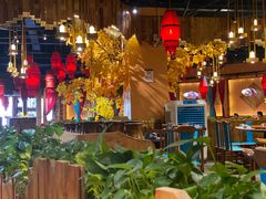 -老滇山寨•云南特色菜•地方菜•民族风情歌舞表演(金碧店)