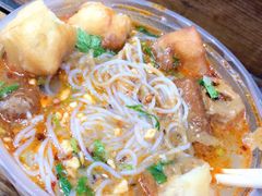 -花儿姐与战哥的美食档