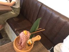 -Benjamin Browns Bistro & Bakery