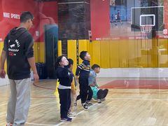 -NIKE上海青浦优选体验店