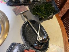 -新哥老官·畅吃123·美蛙世界(苏宁广场店)
