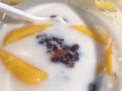 -陈记甜品窝(中山北路店)