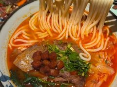 -鑫花溪牛肉米粉(凤凰街创始总店)