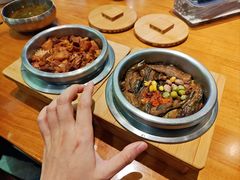 -百年石锅饭(阿里郎美食街店)