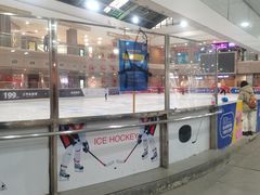 -奥山冰场(奥山世纪城店)