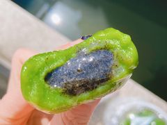 黑芝麻-沈记青团
