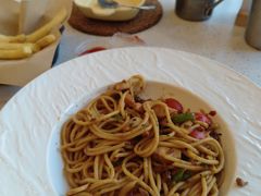 -必胜客(尹山湖歌林公园店)