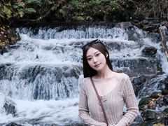 -峡谷浮石林景区