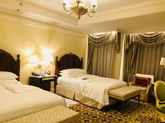 -广州富力丽思卡尔顿酒店