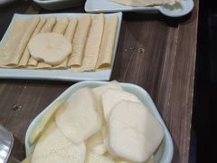 -红九格老火锅(三峡广场店)