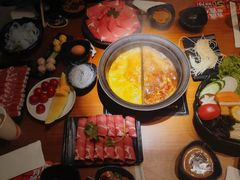 -呷哺呷哺(松北万象汇店)
