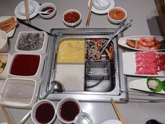-海底捞火锅(高新万达店)