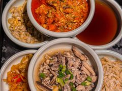 -蟹黄鱼·海派深夜面馆(巨鹿路店)