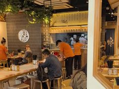 -馋三尺蟹粉小笼(人民广场店)