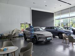 -比亚迪上海弘仁4S(杨浦店)