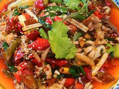-牟记江湖特色重庆菜鱼蛋青蛙黄鳝海参(巴南区鱼洞鲁能店)