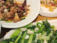 -隔壁老王·家常云南菜(花巷店)