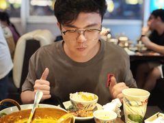 -大头虾越式风味餐厅(光明广场店)