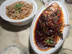 -梁家大院•农家菜(昆山会展中心店)