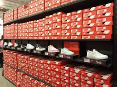 店内环境-NIKE北京马连道换季优惠店
