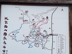 -鬼笑石后山停车场