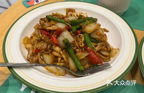 Tom Yum Chicken Noodles