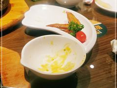 -豪享来中西餐厅(延安东路店)