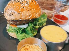 -Let'sBURGERplus·非常创意汉堡(三里屯店)