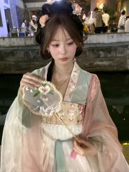 -苏州窝边小草摄影·汉服妆造跟拍(拙政园店)